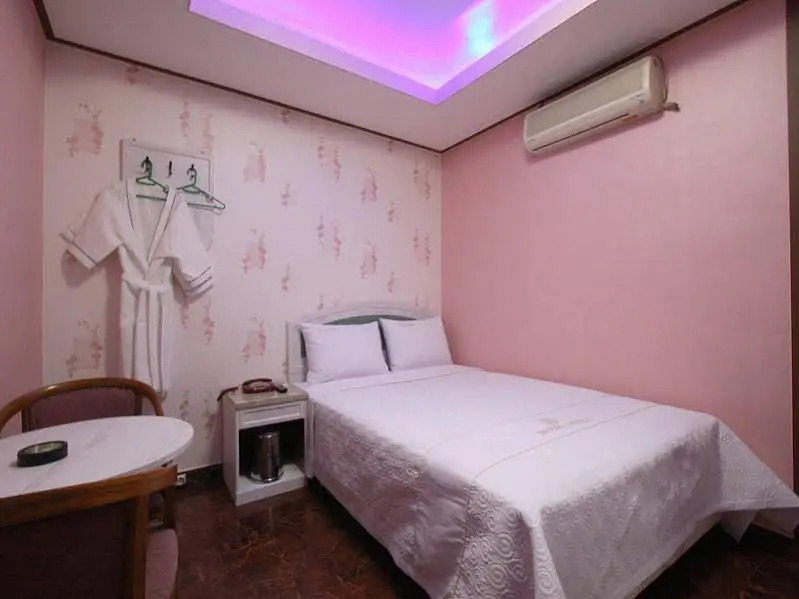 Picaso Motel Suyu