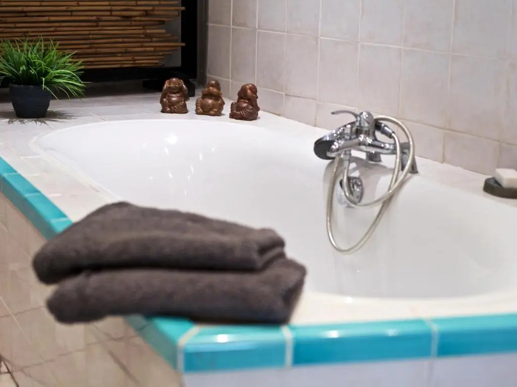 "Le Zen" by EnjoyNice, central spacious apartment with Airco, beach at 10 min