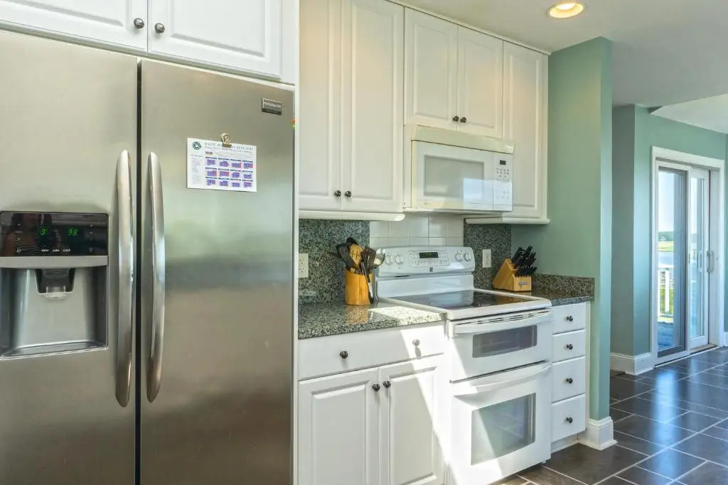 Pier Pleasure by Oak Island Accommodations