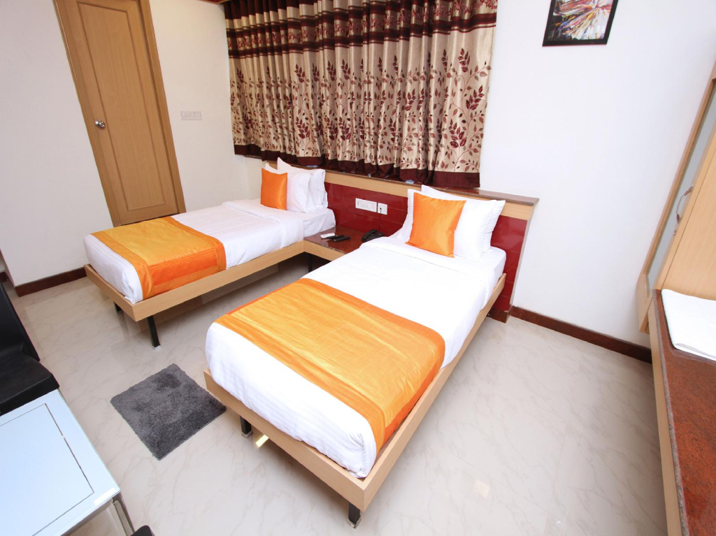 OYO  Capital O 4645 Span Suites