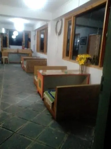 Gemoor Khar- Manor House