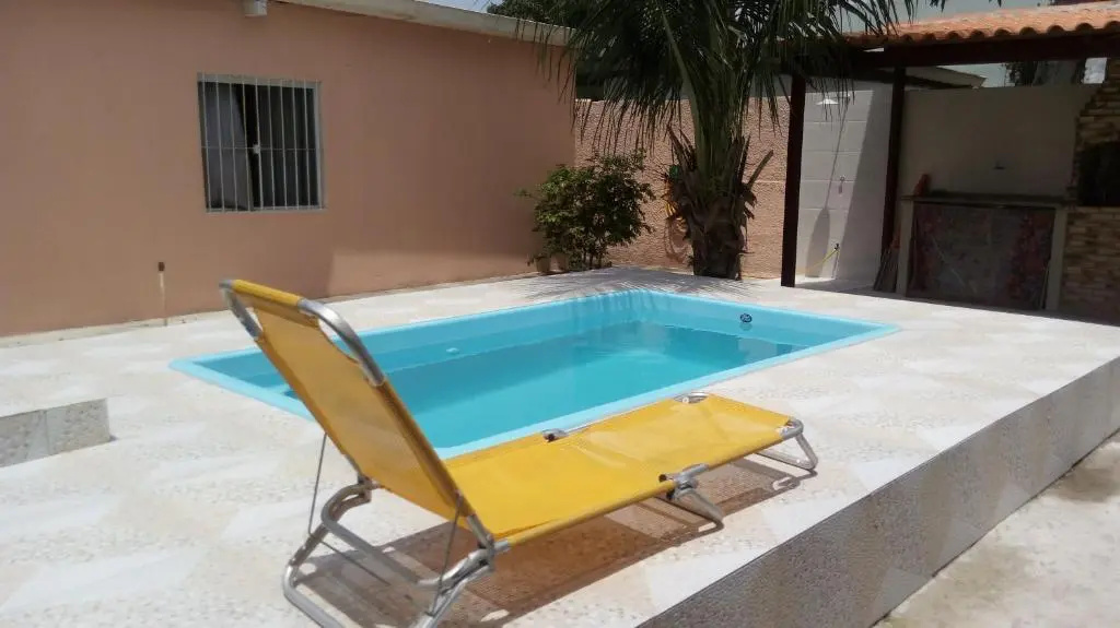 Imperdível ! Achei casa temporada Cabo Frio c piscina próximo Praia do Forte, faça seu orçamento para 6 a 10 Pessoas