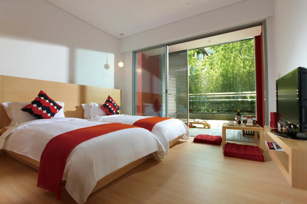 Hotel Double One