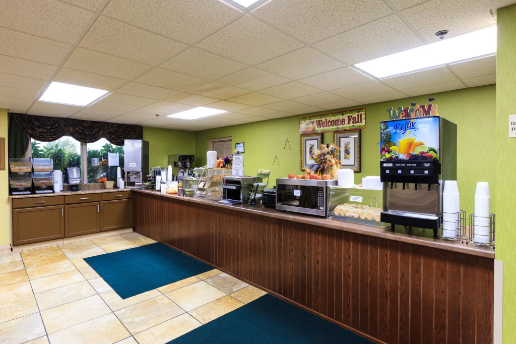 Park Grove Inn