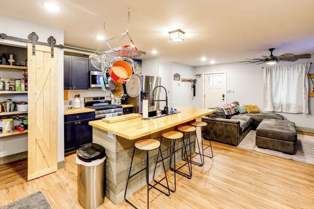 Walk to Dtwn: Dog-friendly Retreat in Fairbanks!