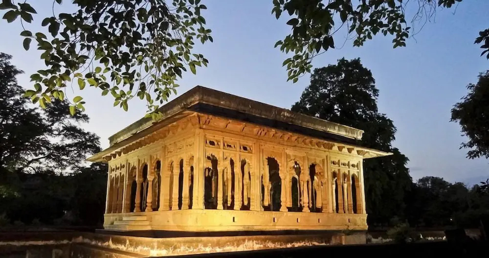 Neemranas - Deo Bagh
