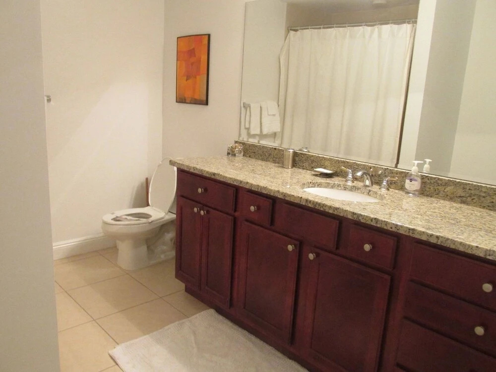 Southeast Corner with great views - 3 BR 3 BA - Sanibel 1005