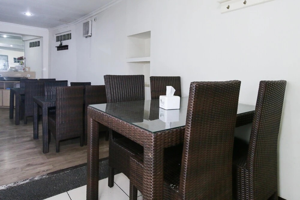Airy Gatot Subroto 194 Bandung