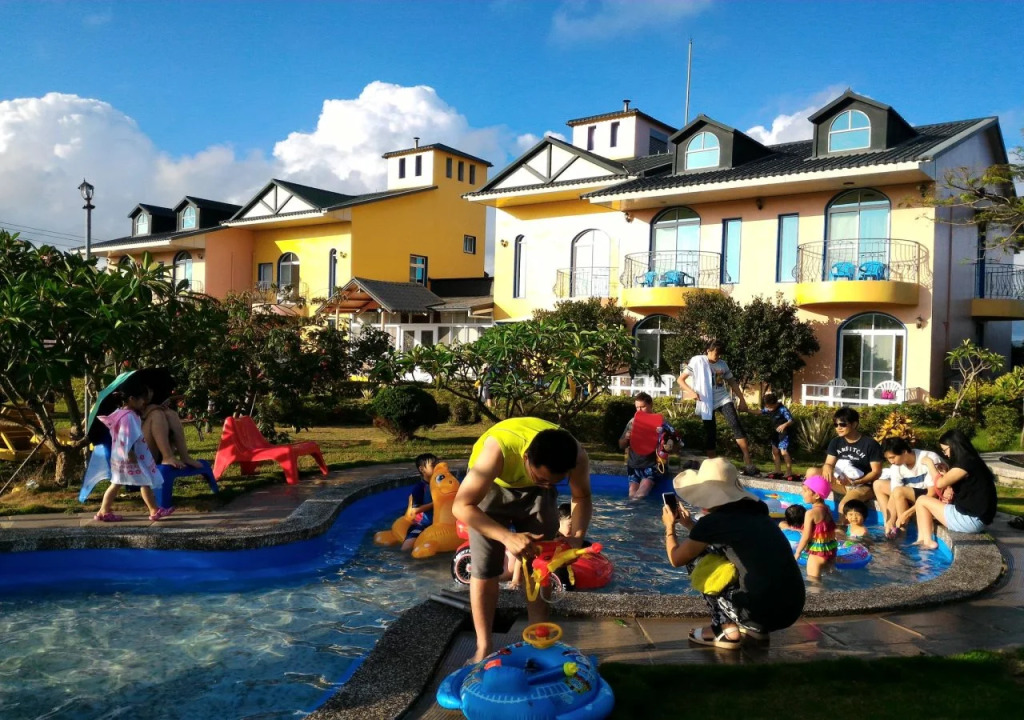 Bohemian Resort