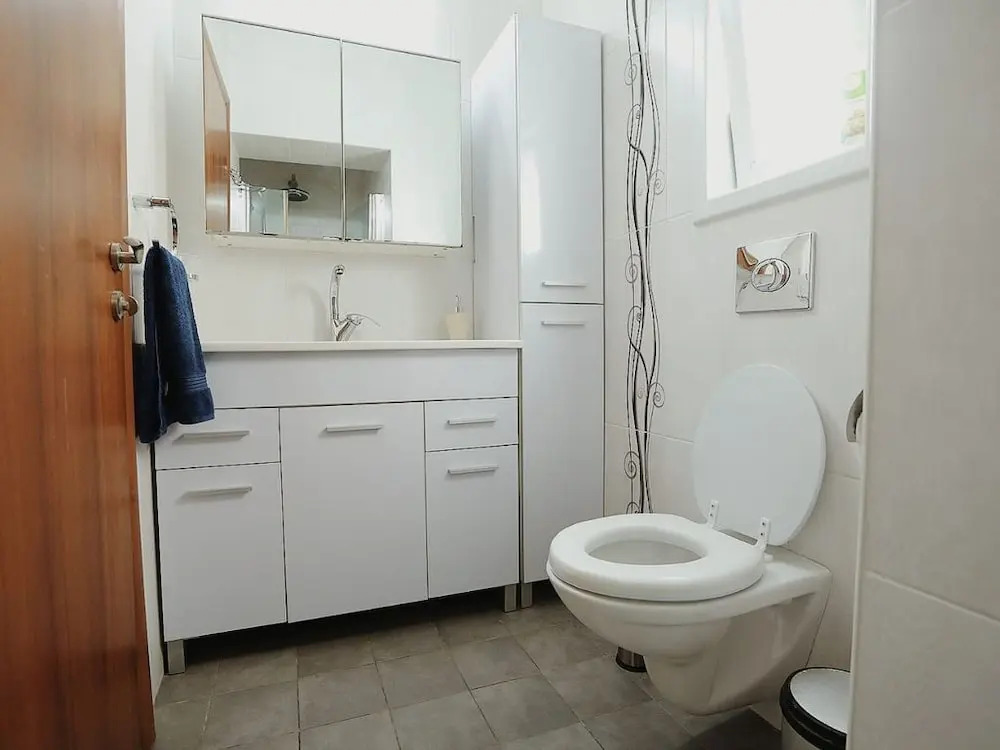 Art Apartment near Mamila