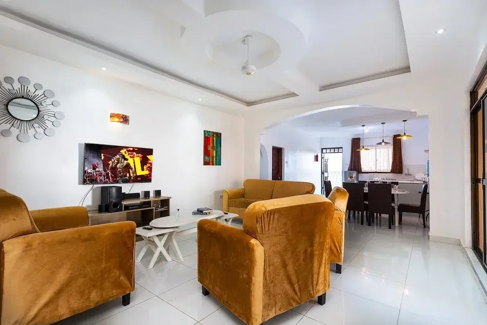 Villa Becky - Diani Beach