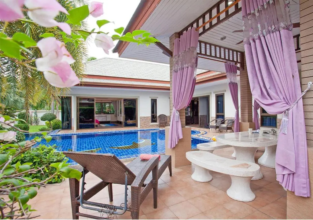 Victoria Villa