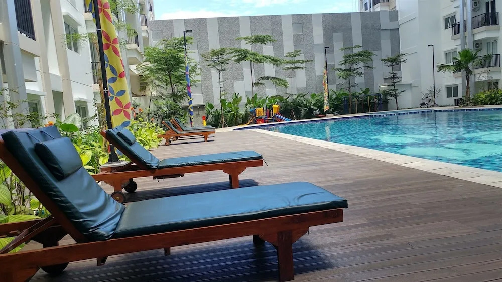 Modern Studio Signature Park Grande Apartment Near Cawang