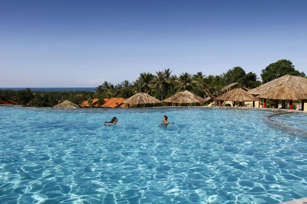 Daisy Resort