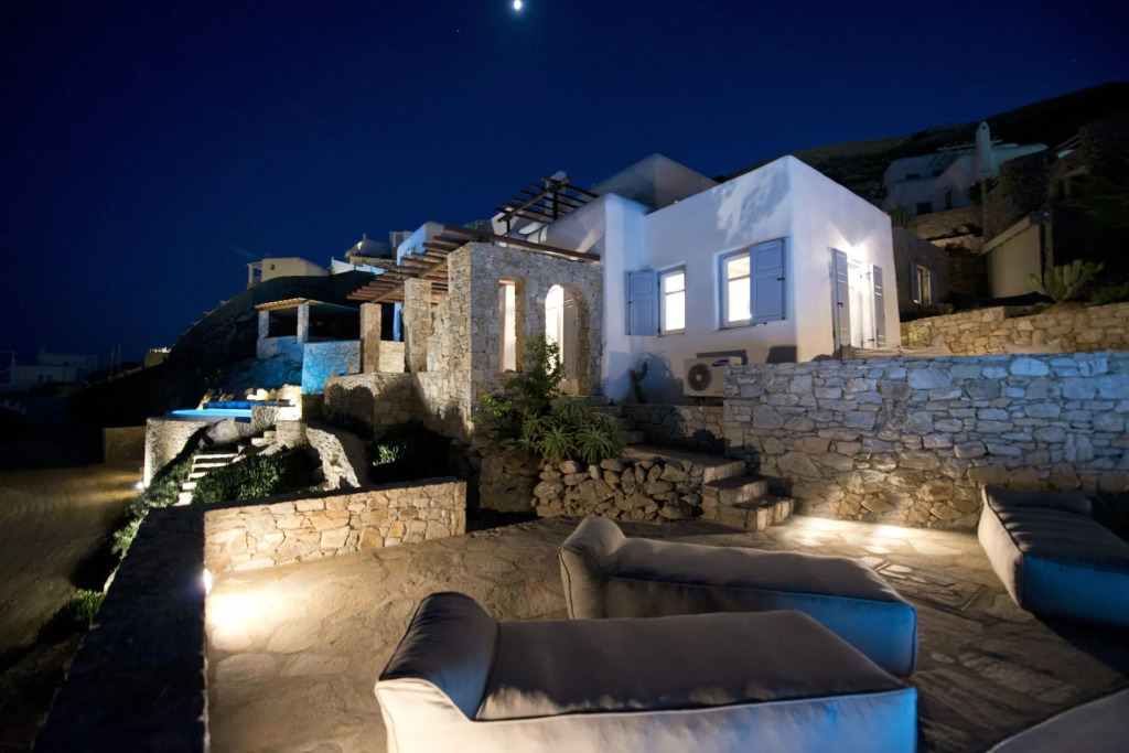 Villa Ammonite with heated pool by Diles Villas