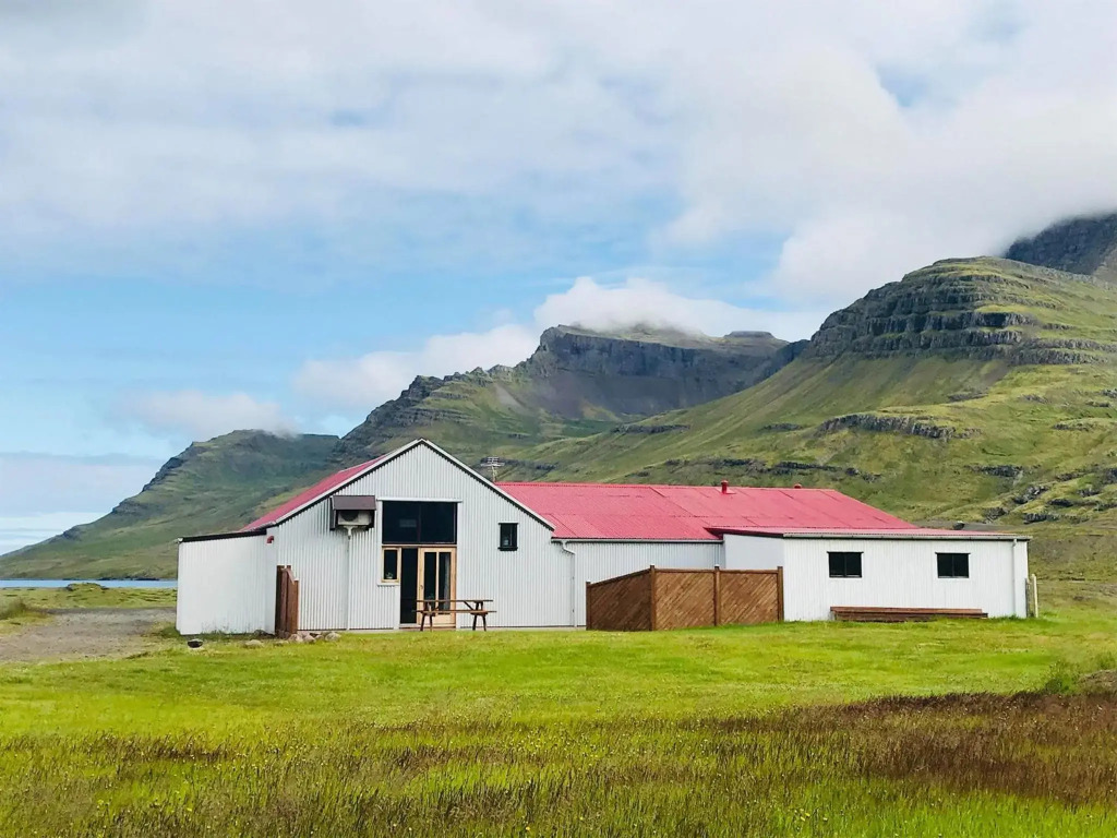 Óseyri Hlaðan -The Barn