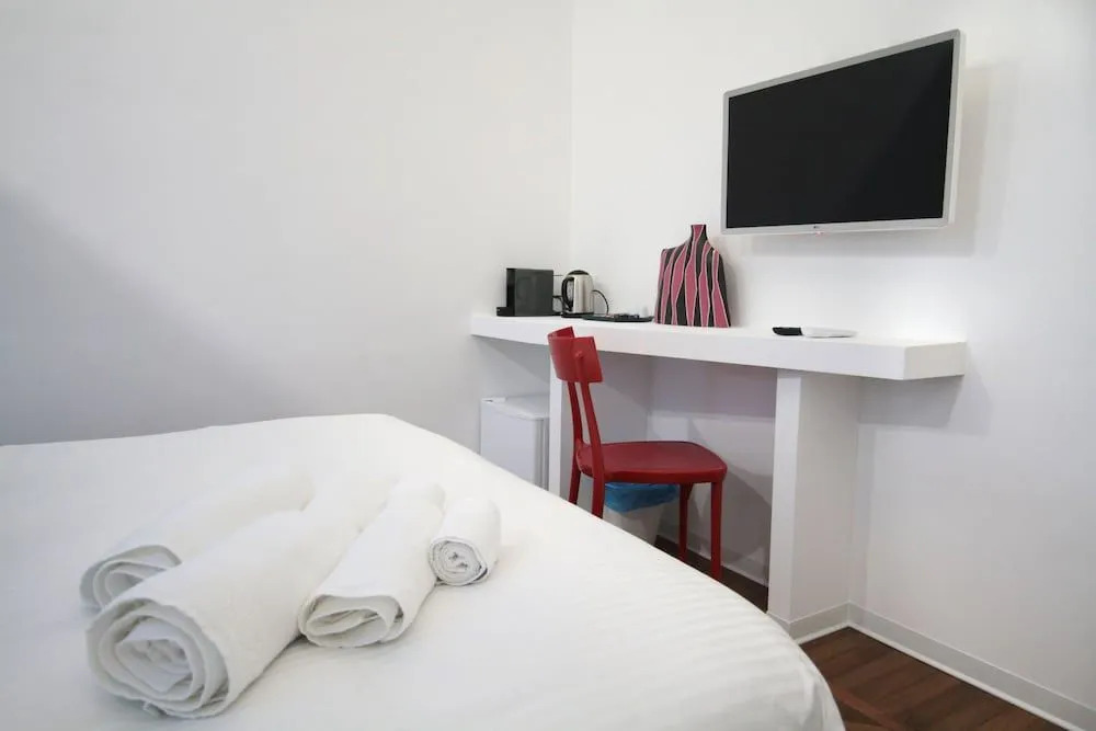Iperbole Suite