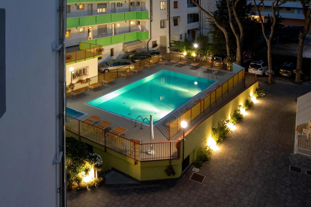 Residence La Pigna in Rosolina Mare, the structure is in the central area, nearby the services, the-La Pigna SUD 18
