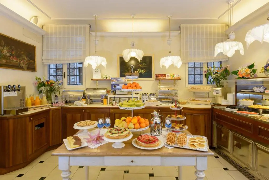 UNAHOTELS Ala Venezia-Adults 16