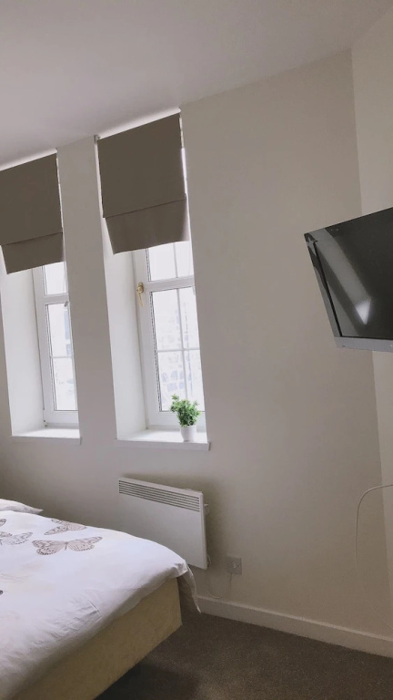 Heart Of Aberdeen City Centre 3 Bedrooms Apartment