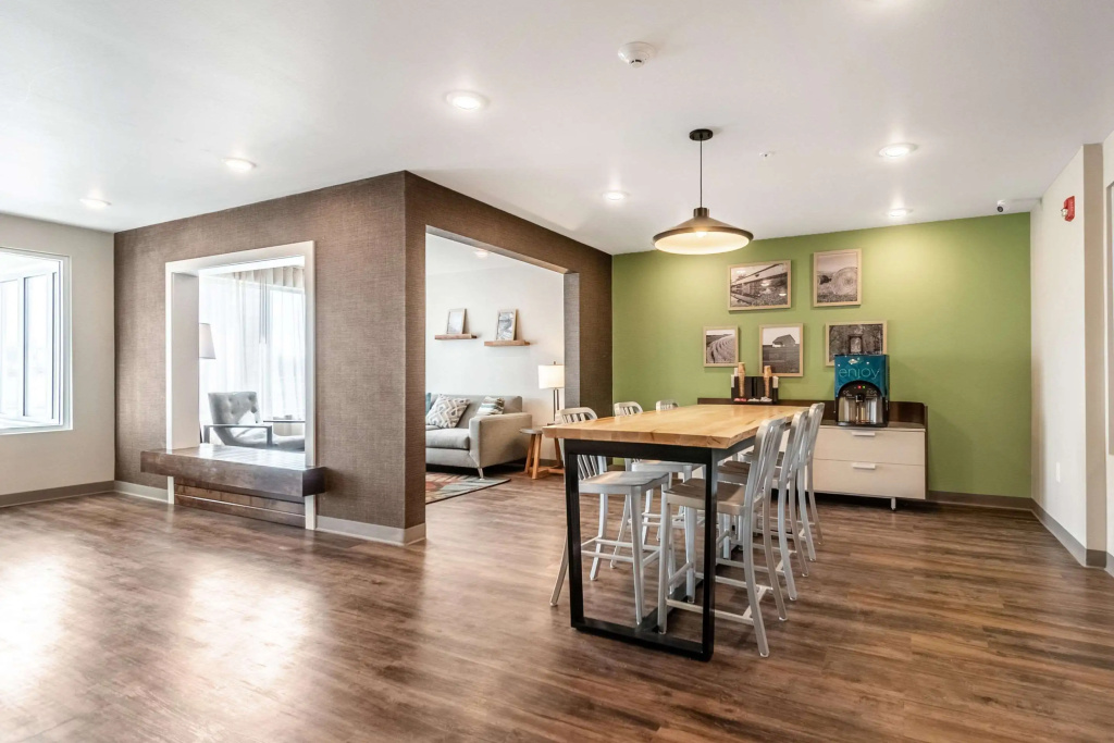 WoodSpring Suites Indianapolis Zionsville