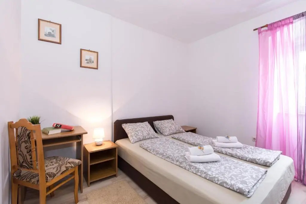 PAPE PUNAT apartmani i sobe
