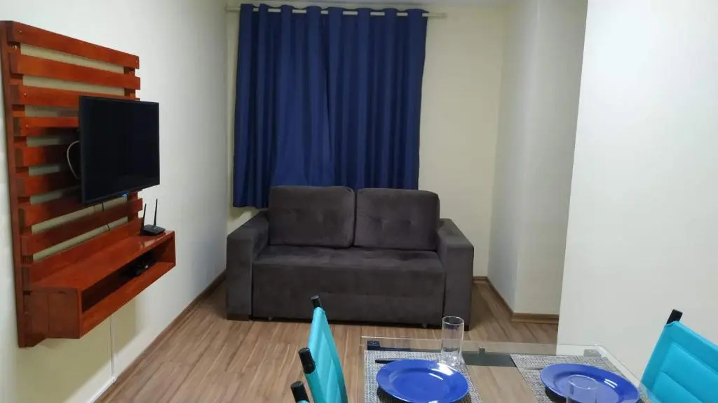 Apto em Curitiba perto de tudo