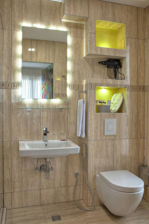 Hotel Aziza