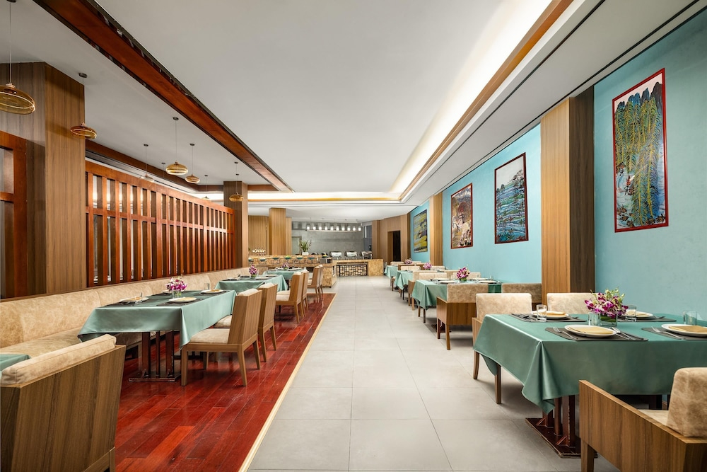 Days Hotel by Wyndham Lijiang Gucheng