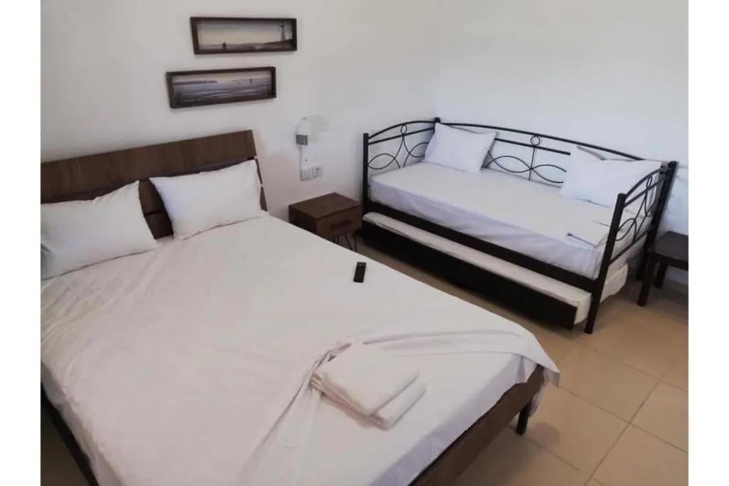 Merovili Apartment 3