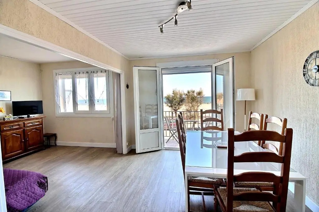 Appartement confortable en front de mer pour 5 personnes