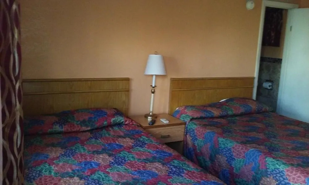 Riverside Motel