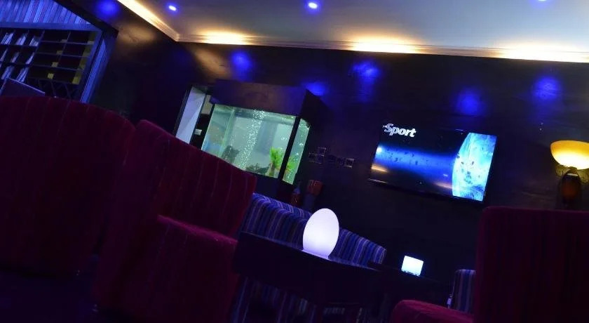 Extended Stay Grand Hotel