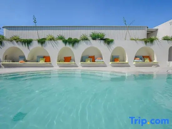 Summer Pool Villa Koh Larn
