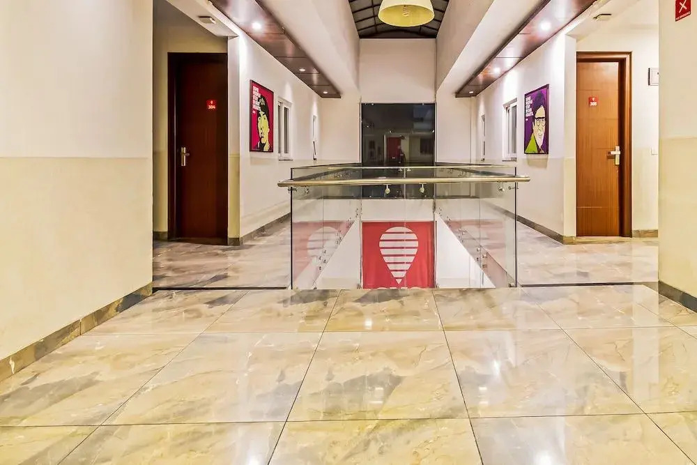 OYO Flagship 556 North Campus