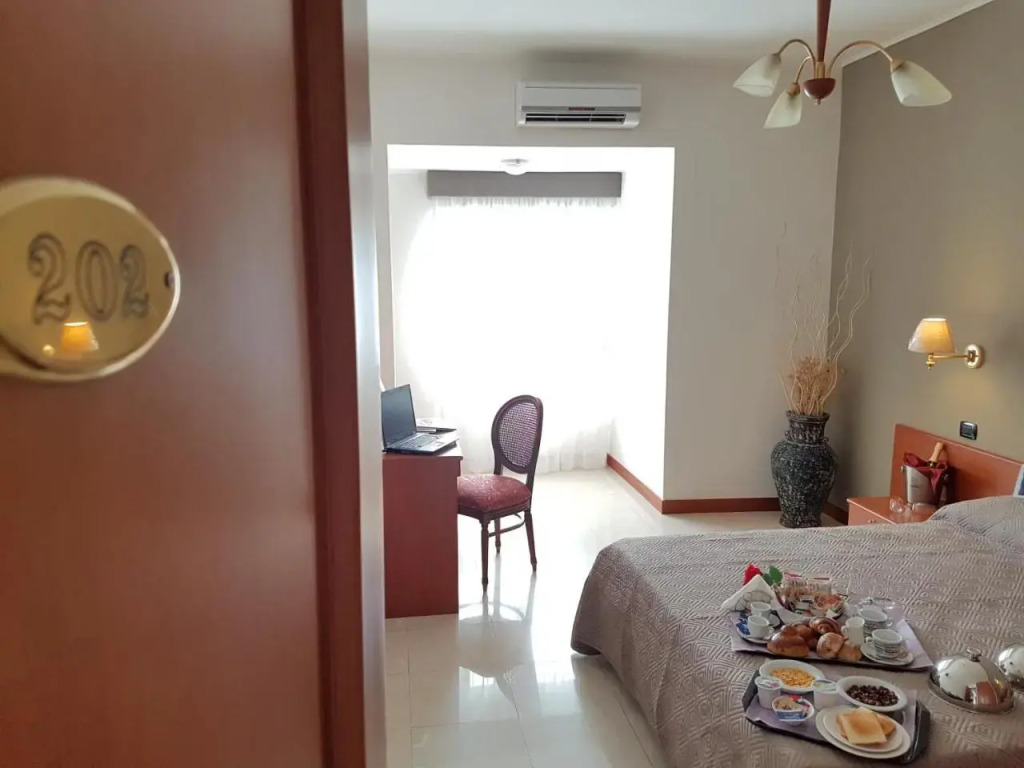 Hotel Joy