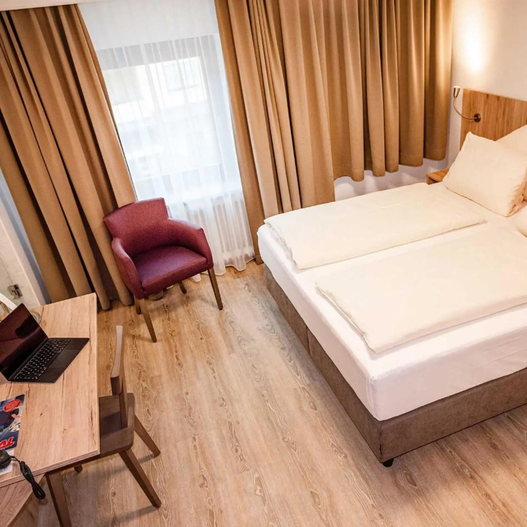 Hotel am Schlosspark &  Gasthof Neuwirt