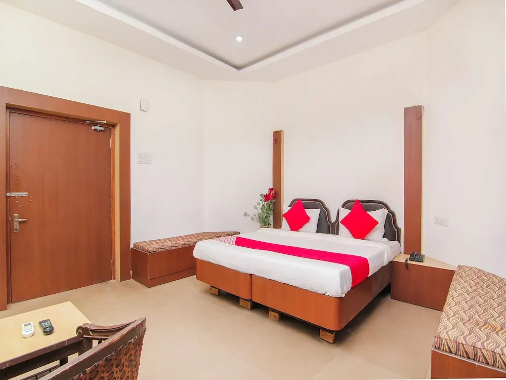 Hotel O Prayag Holidays