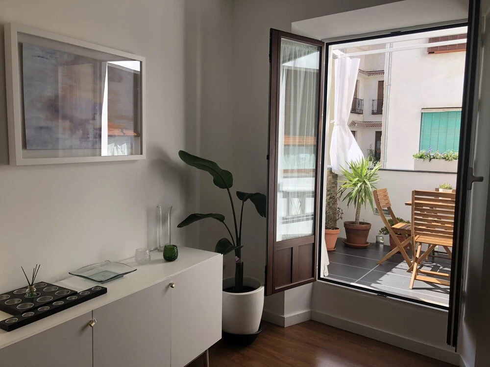 Las Rejas Apartment