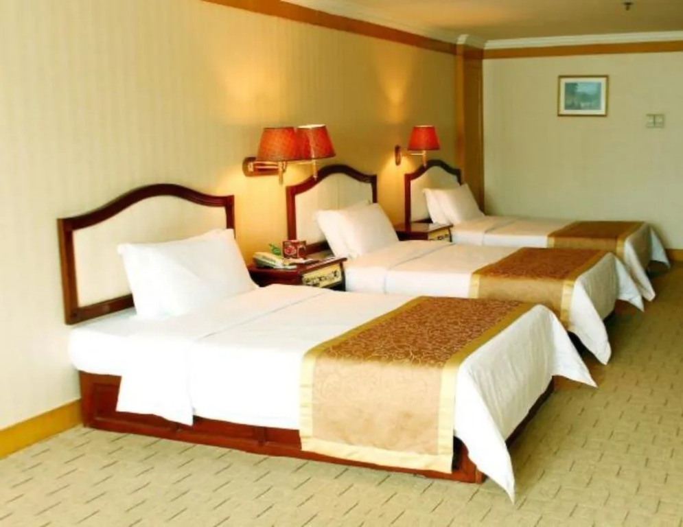 Fishermen's New Village Huidong Hotel
