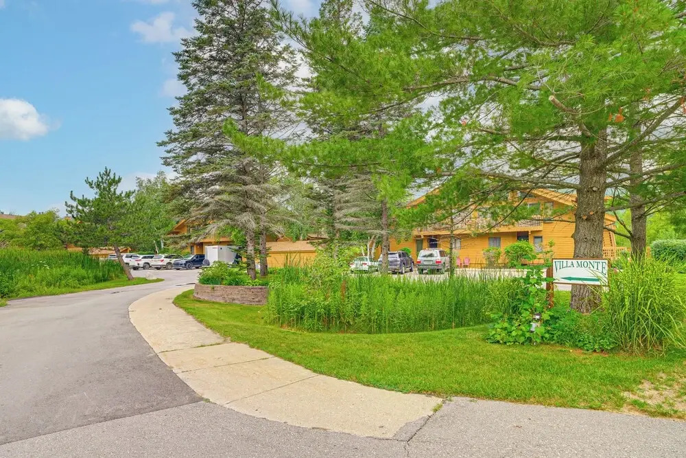 Golf, Swim & Ski: Schuss Mtn Family Getaway!