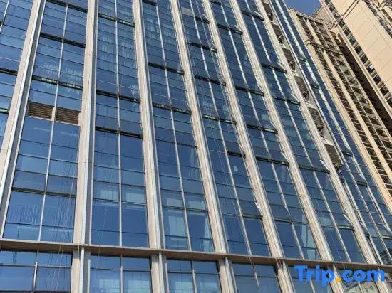 RuHua Loft Hotel