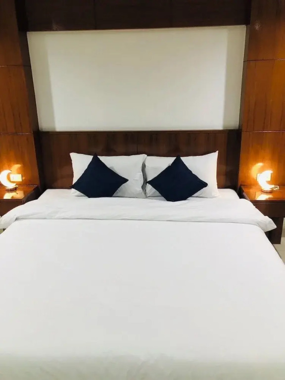 Royal Star Suites pattaya
