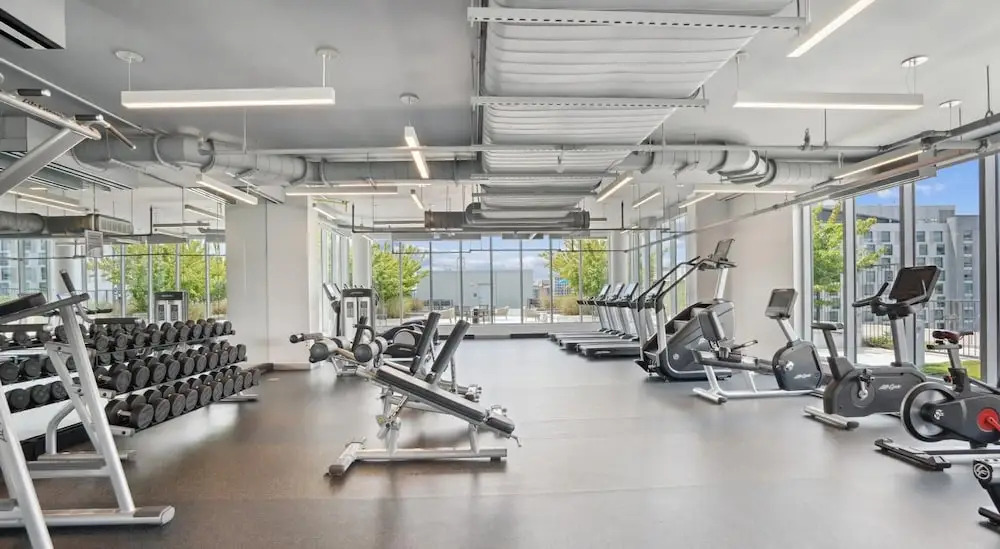 Landing Spectacular Studio, Gym