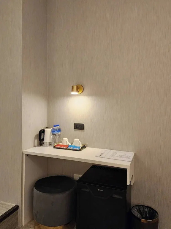 Fun Stay Inn Ximen