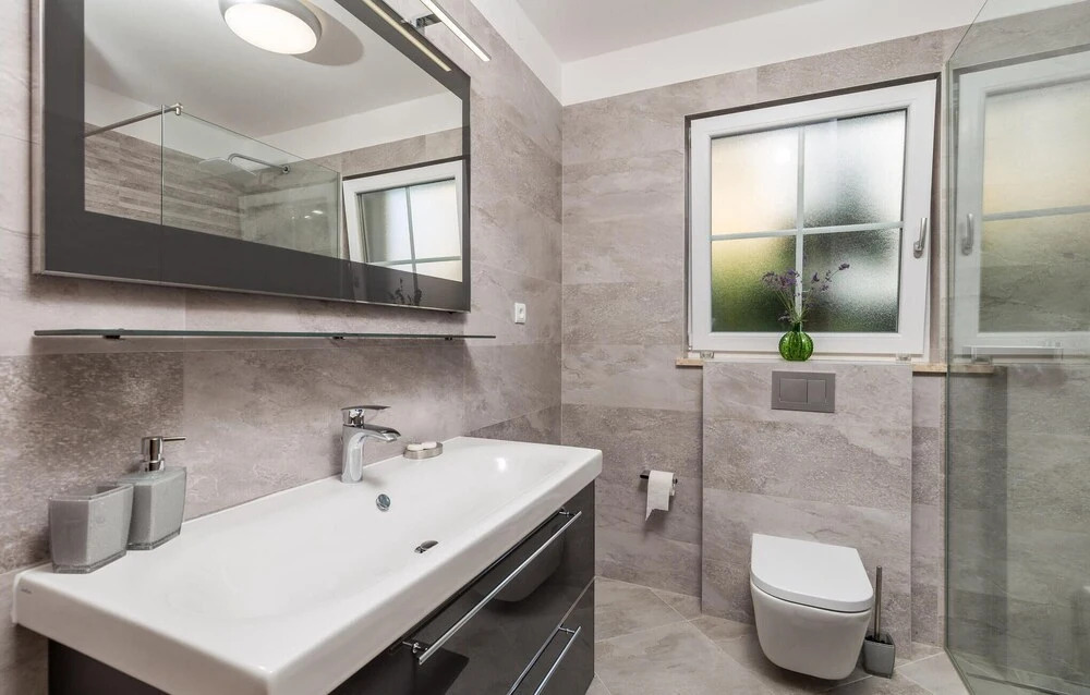 Beautiful Home In Kornic