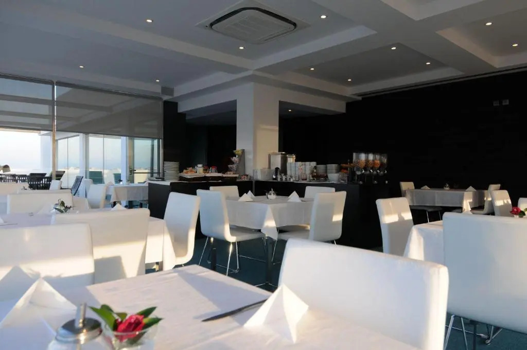 Hotel Torre Mar