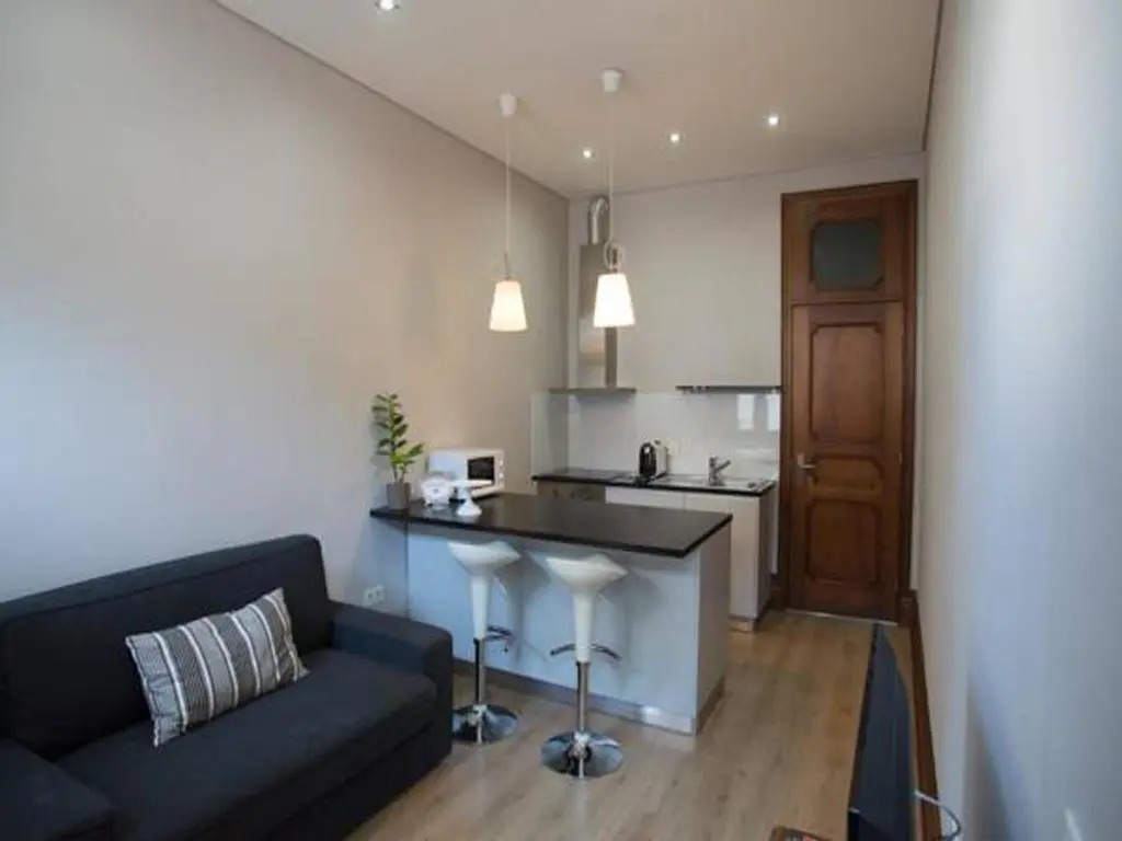 Nidos Accommodation Gaia