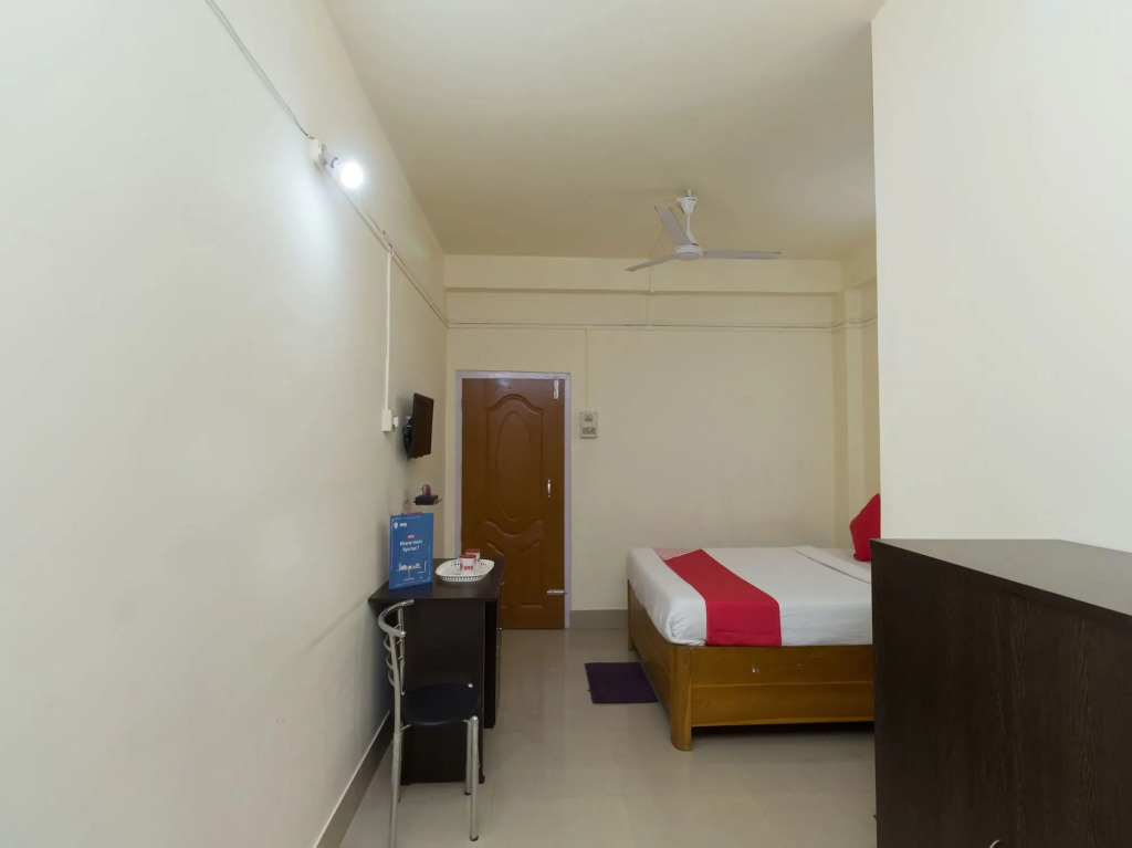 Shree Krishna Guest House By OYO Rooms