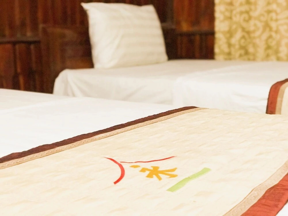 Vinh Gia Airport Lake View Hostel